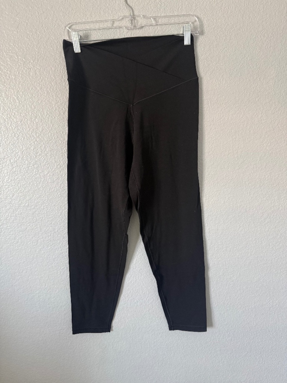 OFFLINE by Aerie Real Me 7/8 Legging High Rise Black Worn Once XL